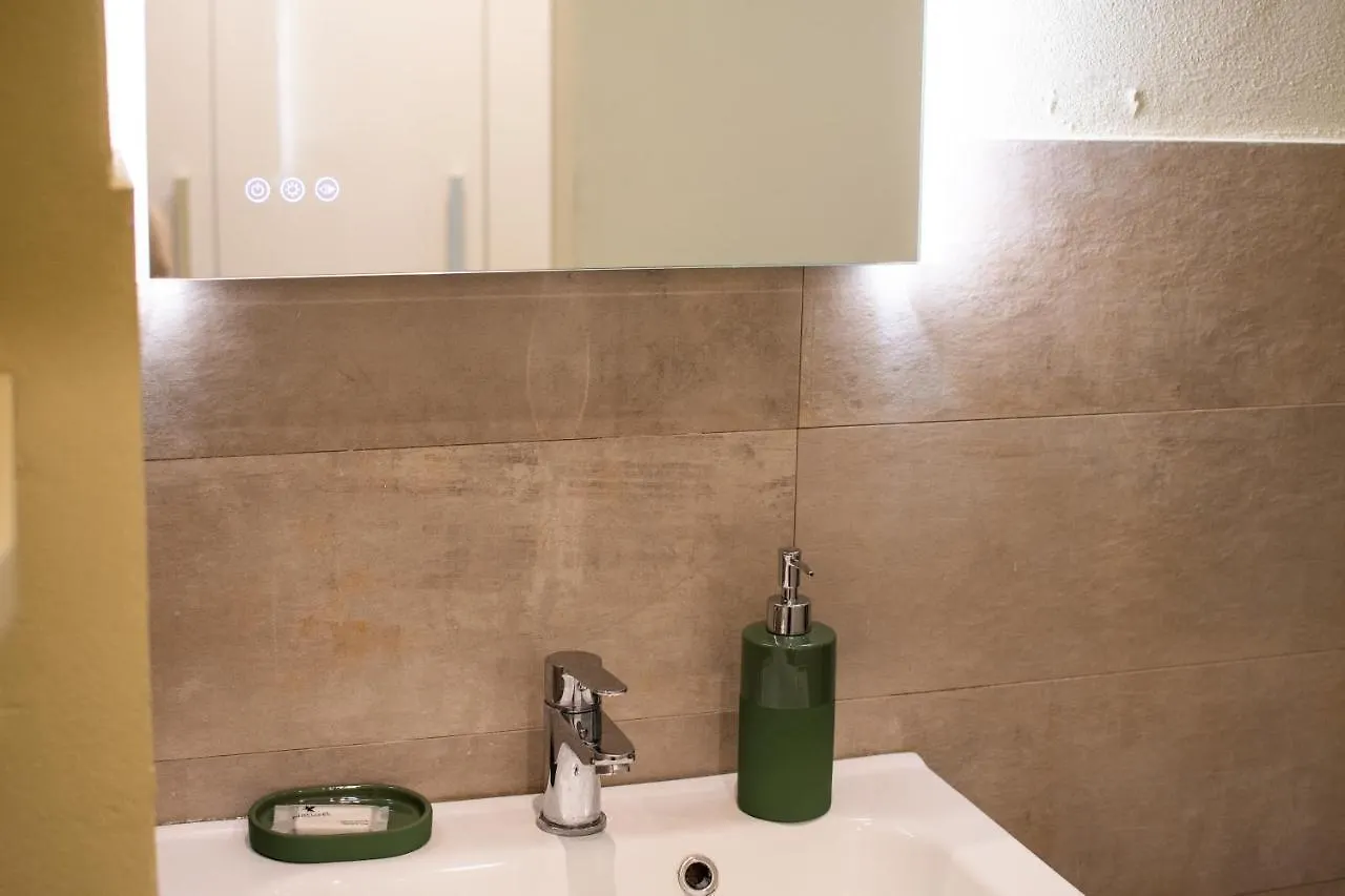 Soppalchino In Via Savona Apartment Milan Italy